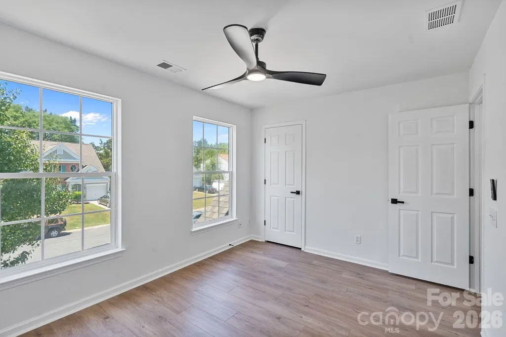 10410 Roundleaf Drive Charlotte NC 28213