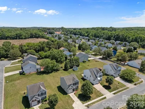 10410 Roundleaf Drive Charlotte NC 28213