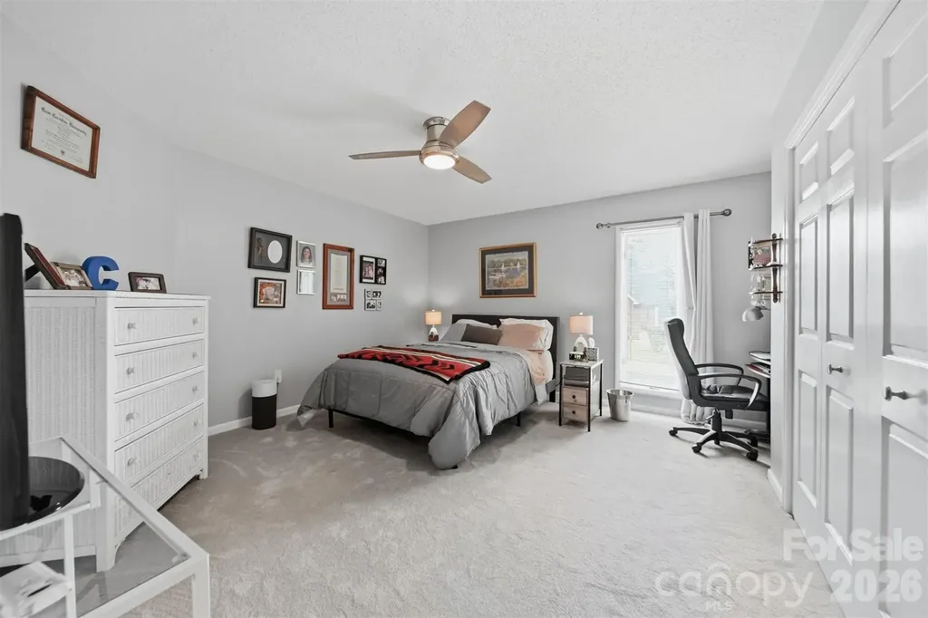 3650 Foxboro Lane NE Hickory NC 28601