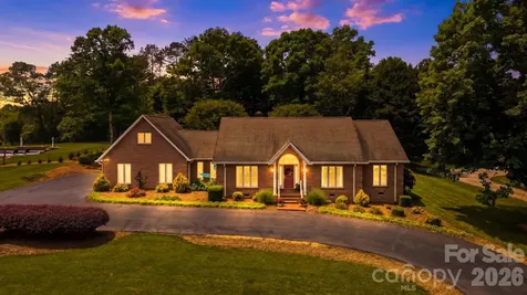 3650 Foxboro Lane NE Hickory NC 28601