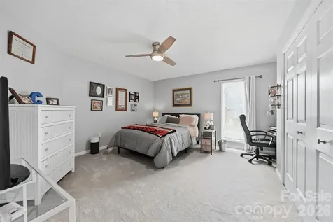 3650 Foxboro Lane NE Hickory NC 28601