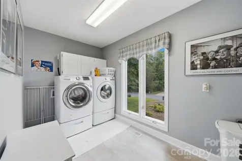 3650 Foxboro Lane NE Hickory NC 28601