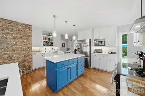 3650 Foxboro Lane NE Hickory NC 28601