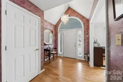 3650 Foxboro Lane NE Hickory NC 28601
