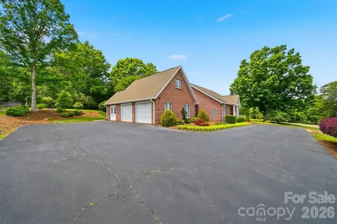 3650 Foxboro Lane NE Hickory NC 28601