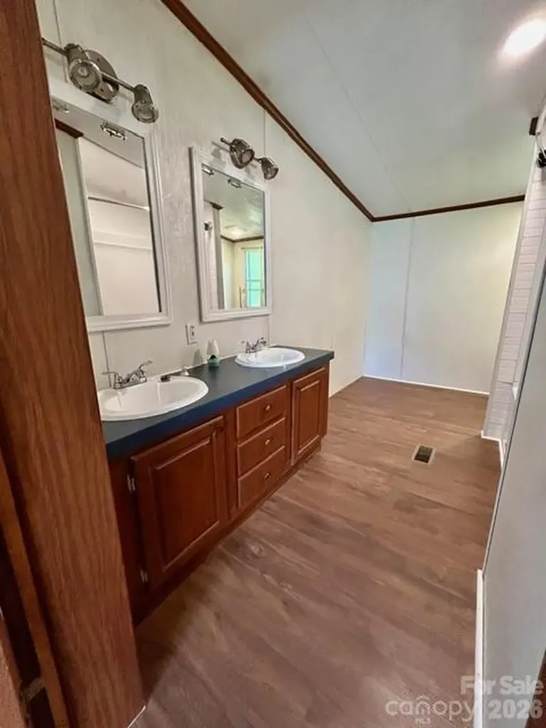 4123 Stonecreek Drive Valdese NC 28690