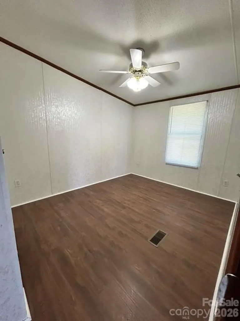 4123 Stonecreek Drive Valdese NC 28690