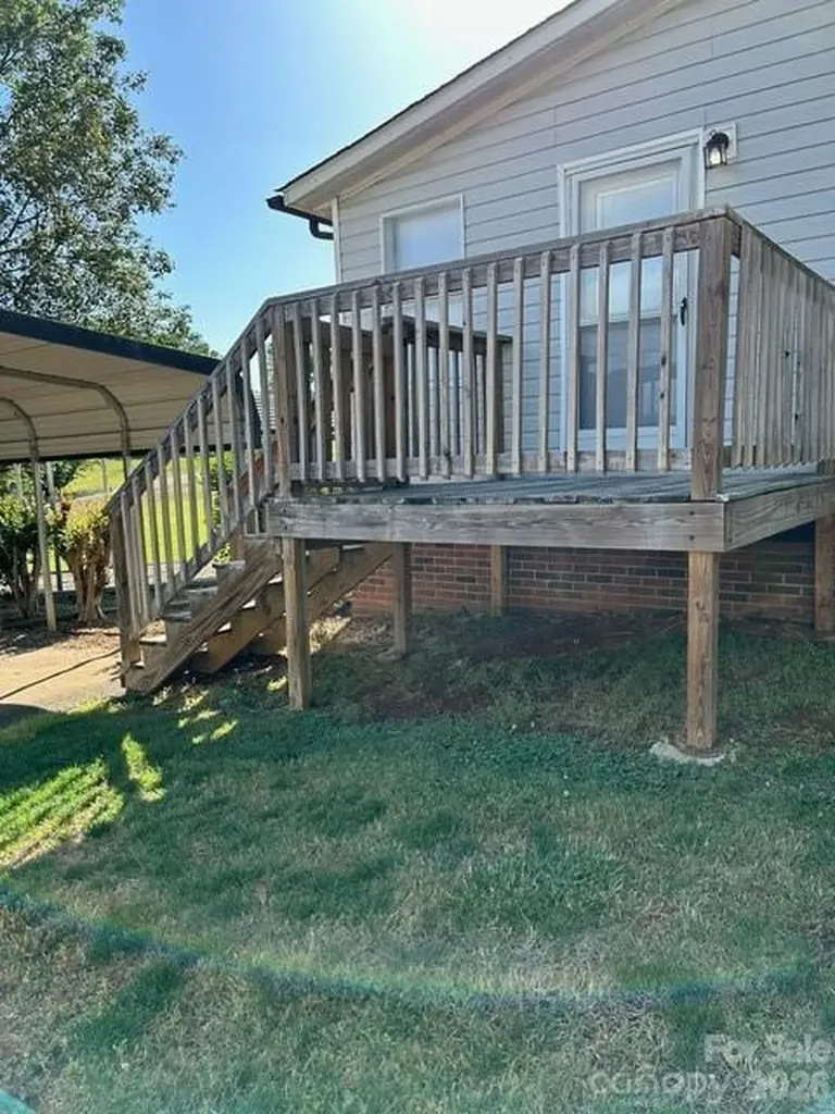 4123 Stonecreek Drive Valdese NC 28690