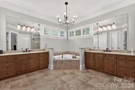 8304 Marcliffe Court Waxhaw NC 28173