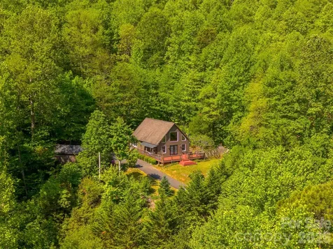 110 Wyoming Drive Sylva NC 28779