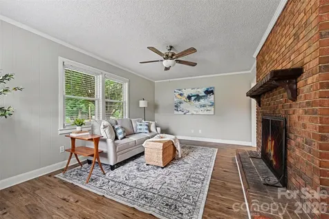 1599 Hillcrest Avenue Lancaster SC 29720