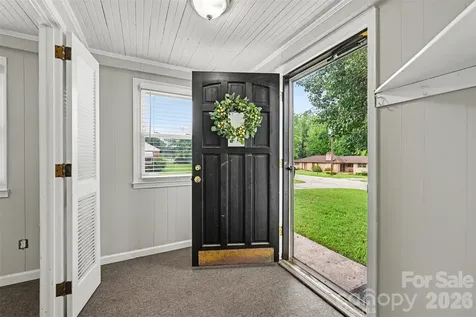 1599 Hillcrest Avenue Lancaster SC 29720