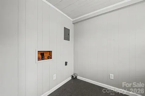 1599 Hillcrest Avenue Lancaster SC 29720