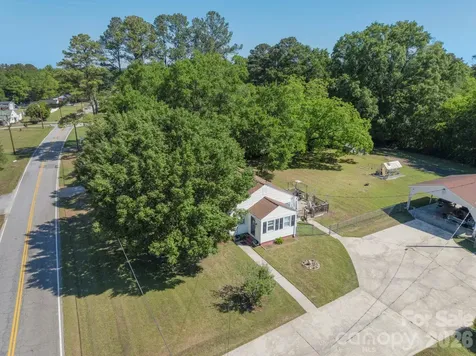1599 Hillcrest Avenue Lancaster SC 29720