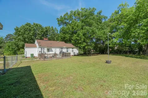 1599 Hillcrest Avenue Lancaster SC 29720