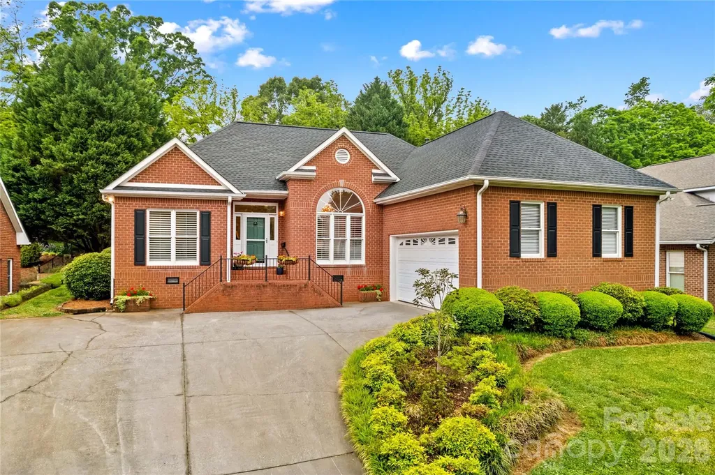 943 Argyle Court Statesville NC 28677