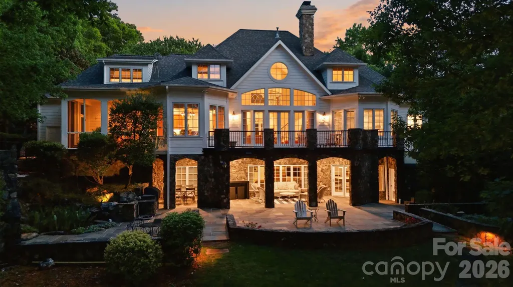 191 Porters Glen New London NC 28127