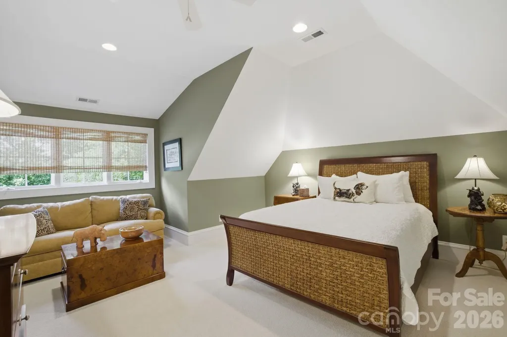 191 Porters Glen New London NC 28127