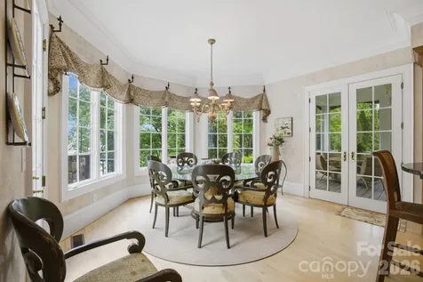 191 Porters Glen New London NC 28127