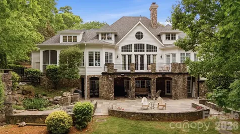 191 Porters Glen New London NC 28127