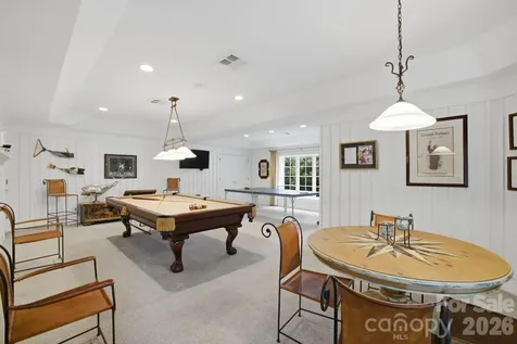 191 Porters Glen New London NC 28127