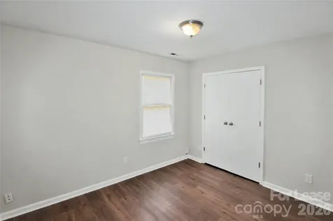 1228 Pegram Street Charlotte NC 28205