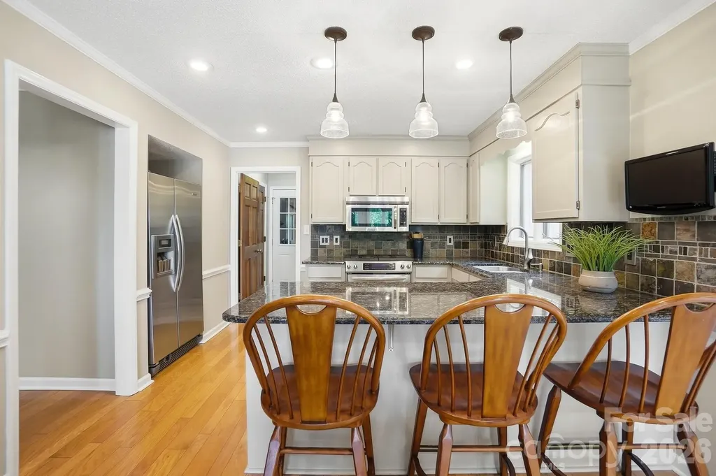 204 Bay Shore Drive Belmont NC 28012