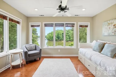 204 Bay Shore Drive Belmont NC 28012