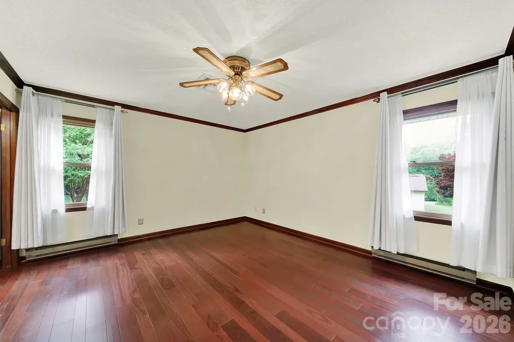 5913 Tom Query Road Charlotte NC 28213