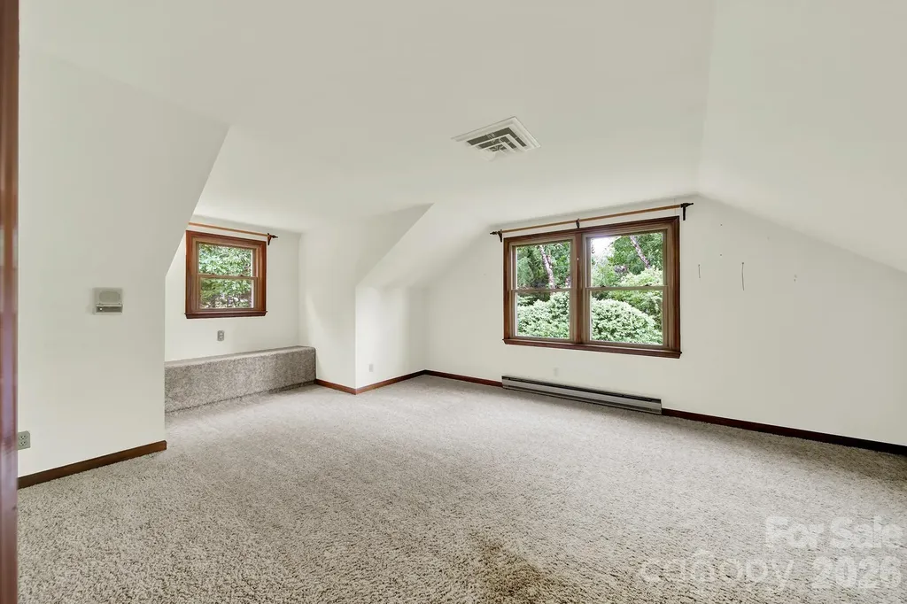 5913 Tom Query Road Charlotte NC 28213