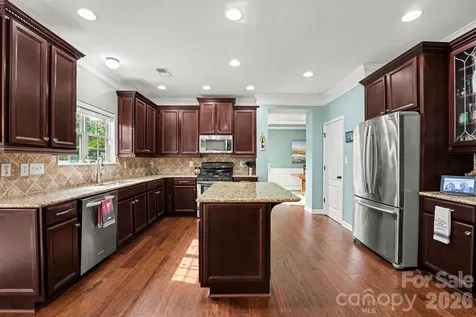 125 Lakeshore Hills Drive Mooresville NC 28117