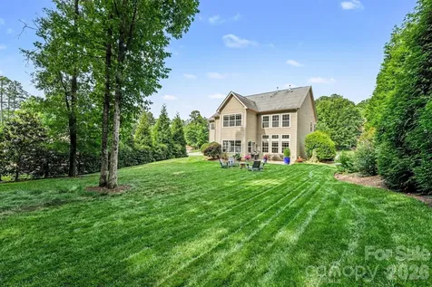 125 Lakeshore Hills Drive Mooresville NC 28117