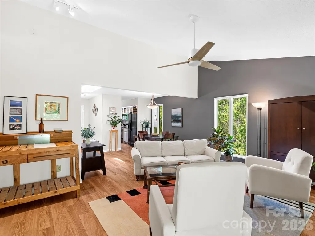 101 Beaver Ridge Road Asheville NC 28804