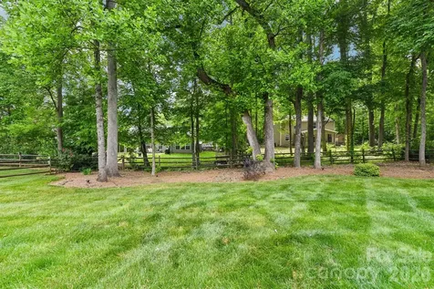 12200 Bronx Drive Huntersville NC 28078