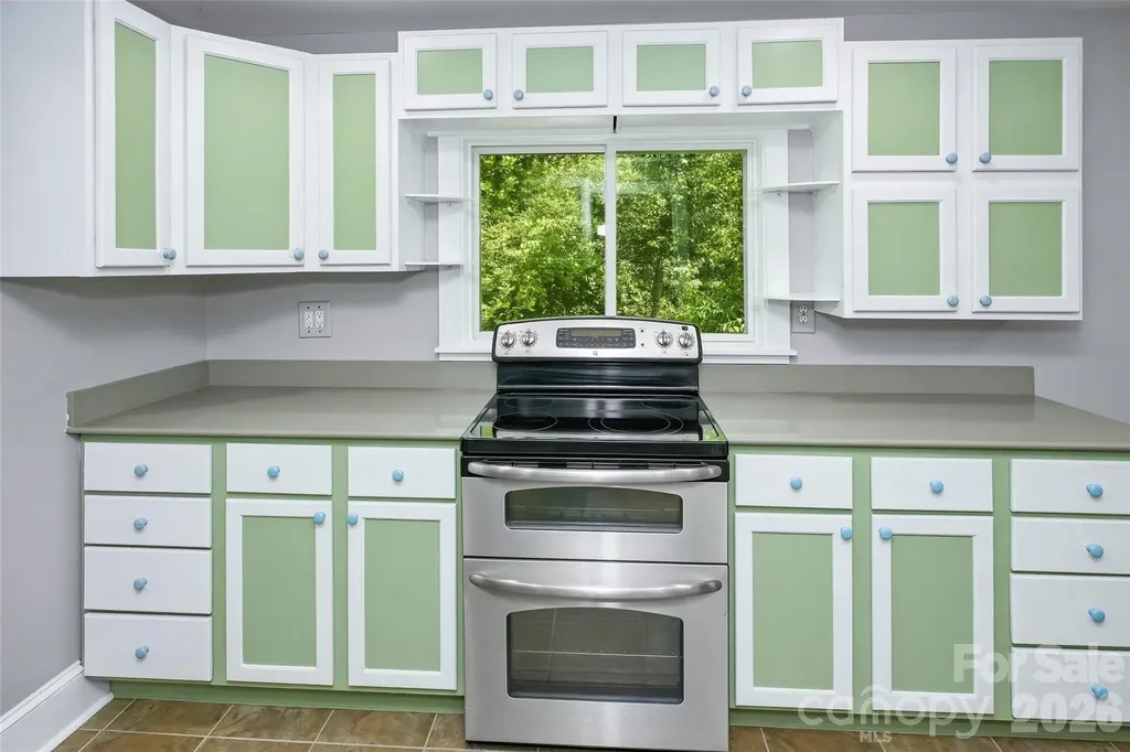 70 Cedar Street Asheville NC 28803