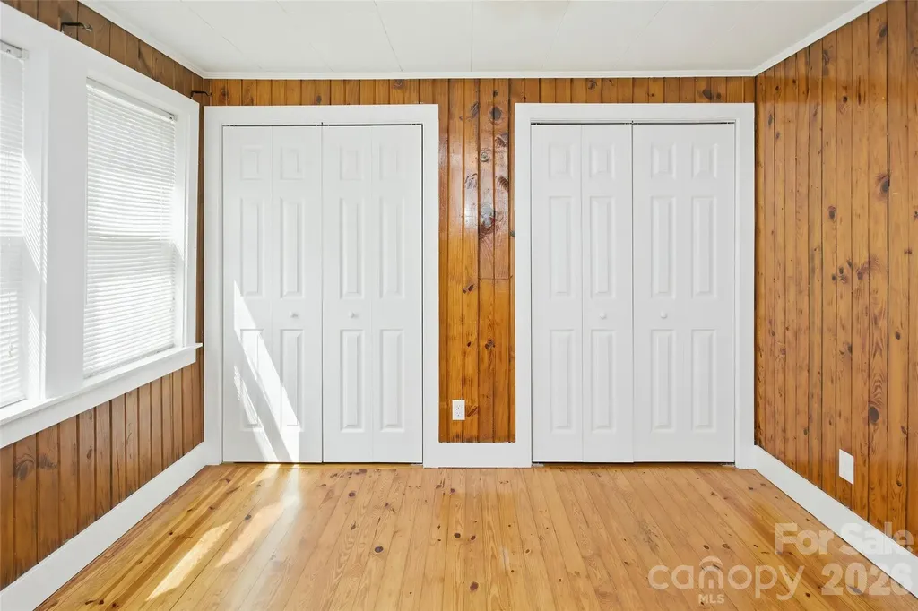70 Cedar Street Asheville NC 28803