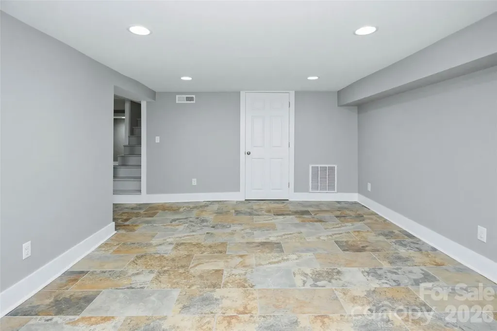 70 Cedar Street Asheville NC 28803