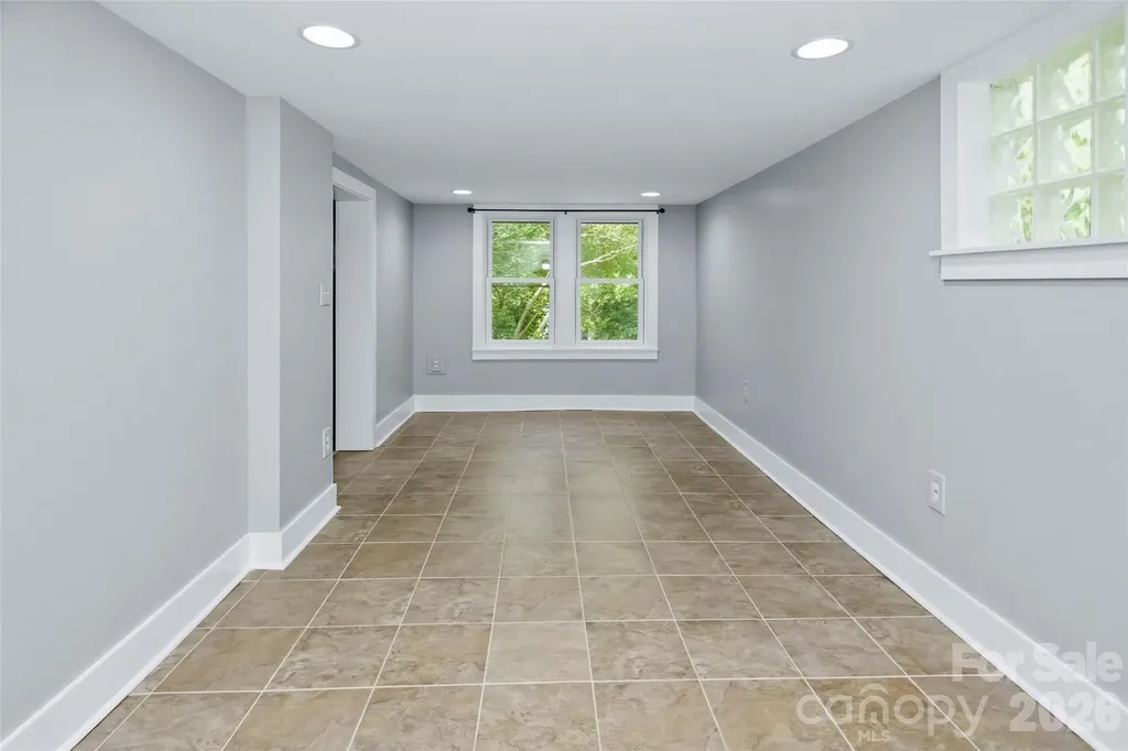 70 Cedar Street Asheville NC 28803
