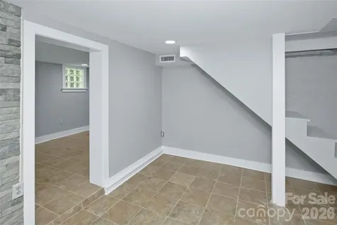 70 Cedar Street Asheville NC 28803