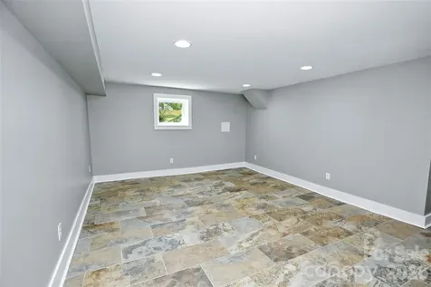 70 Cedar Street Asheville NC 28803