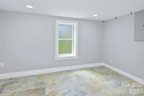 70 Cedar Street Asheville NC 28803