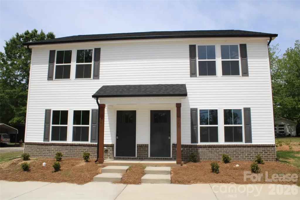 574 W Park Avenue Mooresville NC 28115