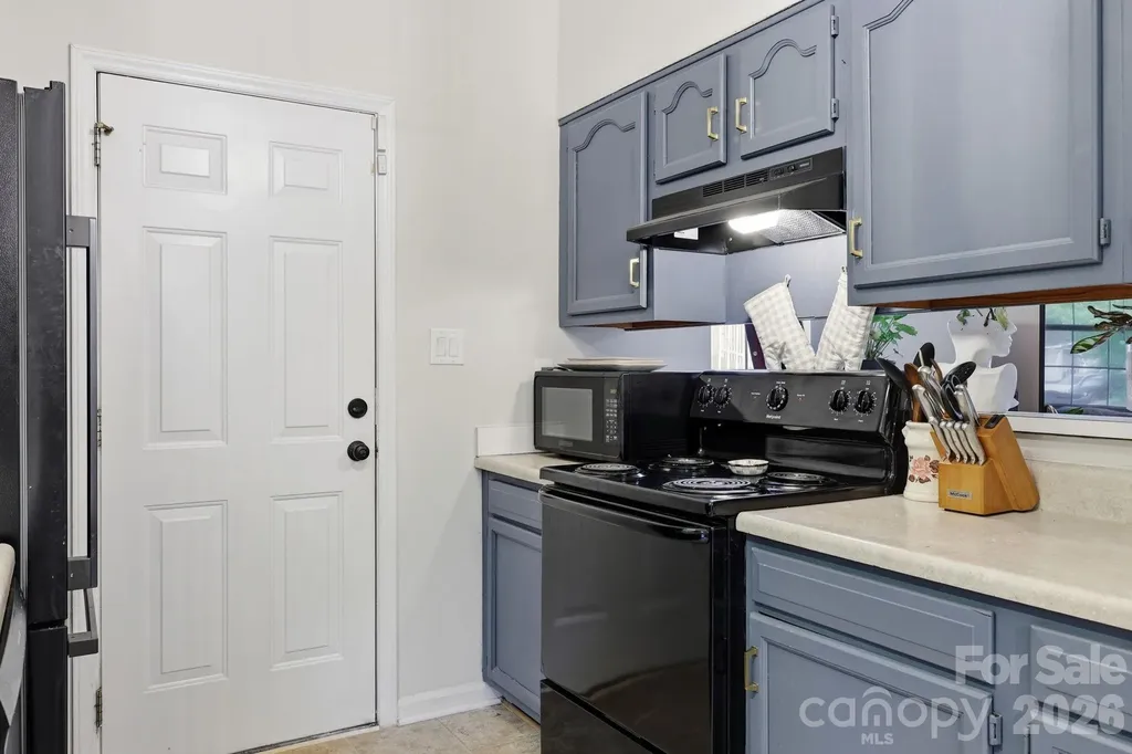 1221 Capps Hollow Drive Charlotte NC 28216