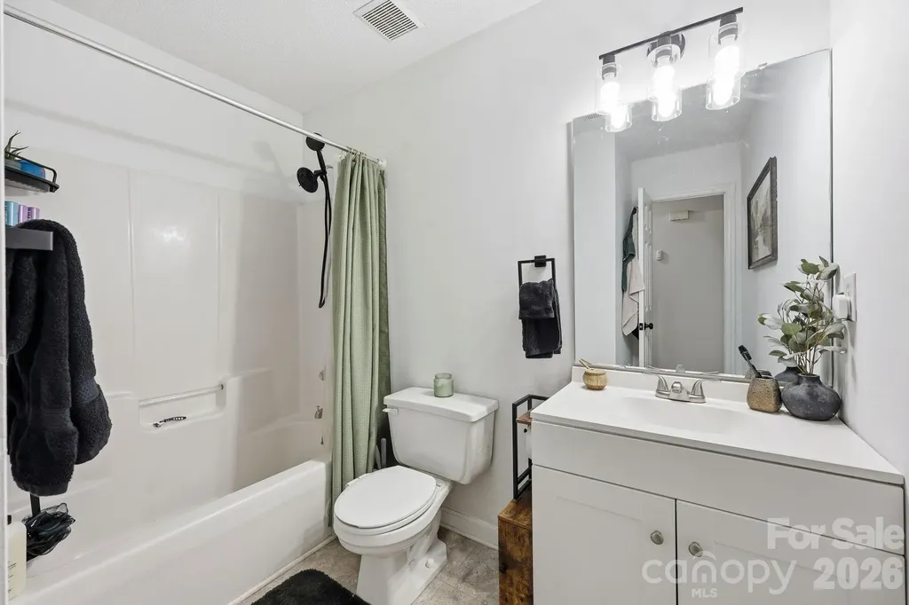 1221 Capps Hollow Drive Charlotte NC 28216