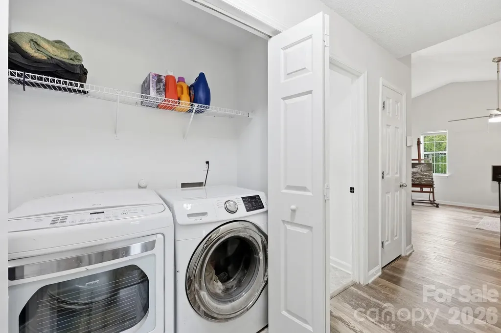 1221 Capps Hollow Drive Charlotte NC 28216