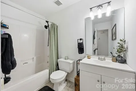 1221 Capps Hollow Drive Charlotte NC 28216
