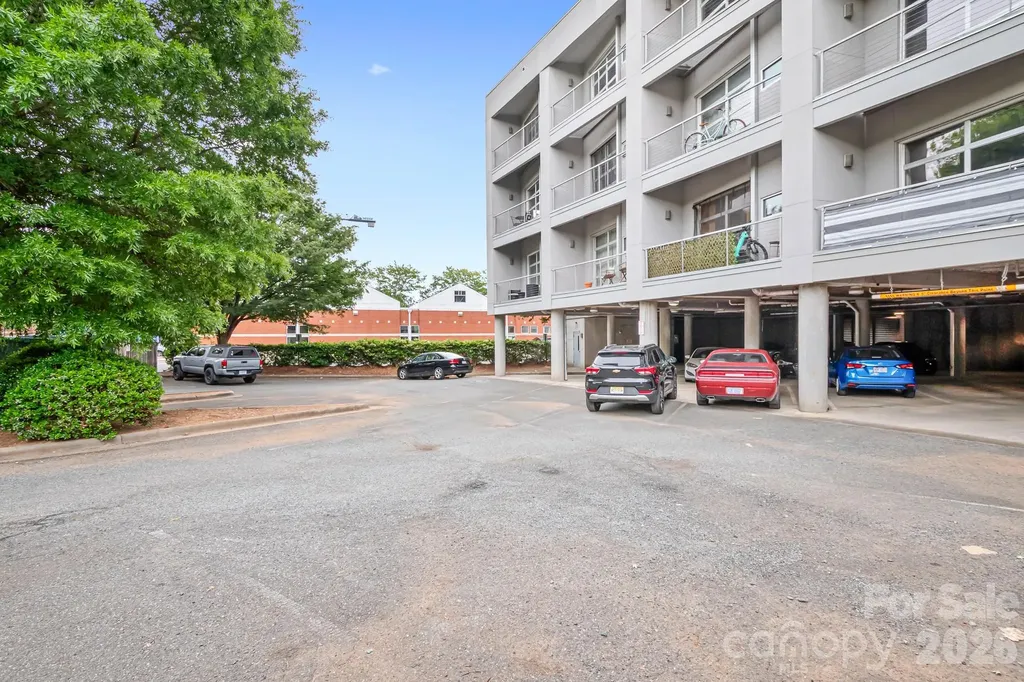 1611 Central Avenue Charlotte NC 28205