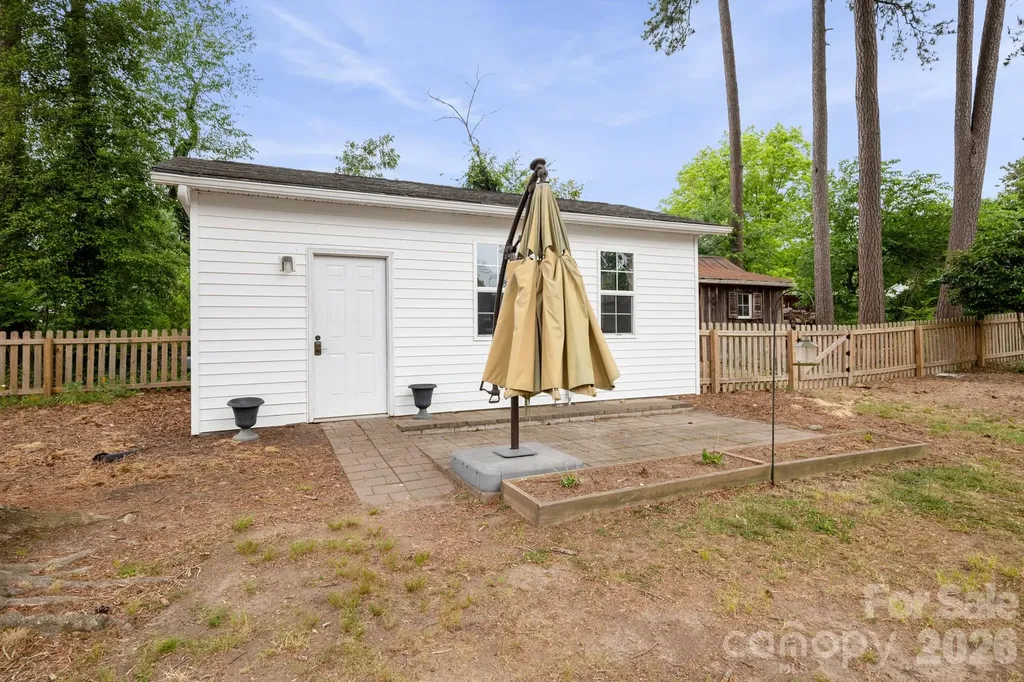511 W Rice Street Landis NC 28088