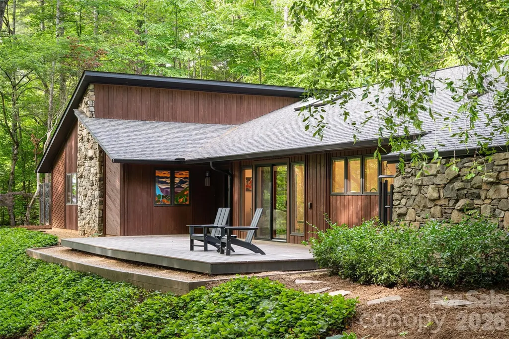 144 Sondley Parkway Asheville NC 28805
