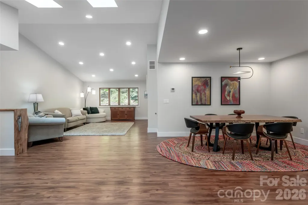 144 Sondley Parkway Asheville NC 28805
